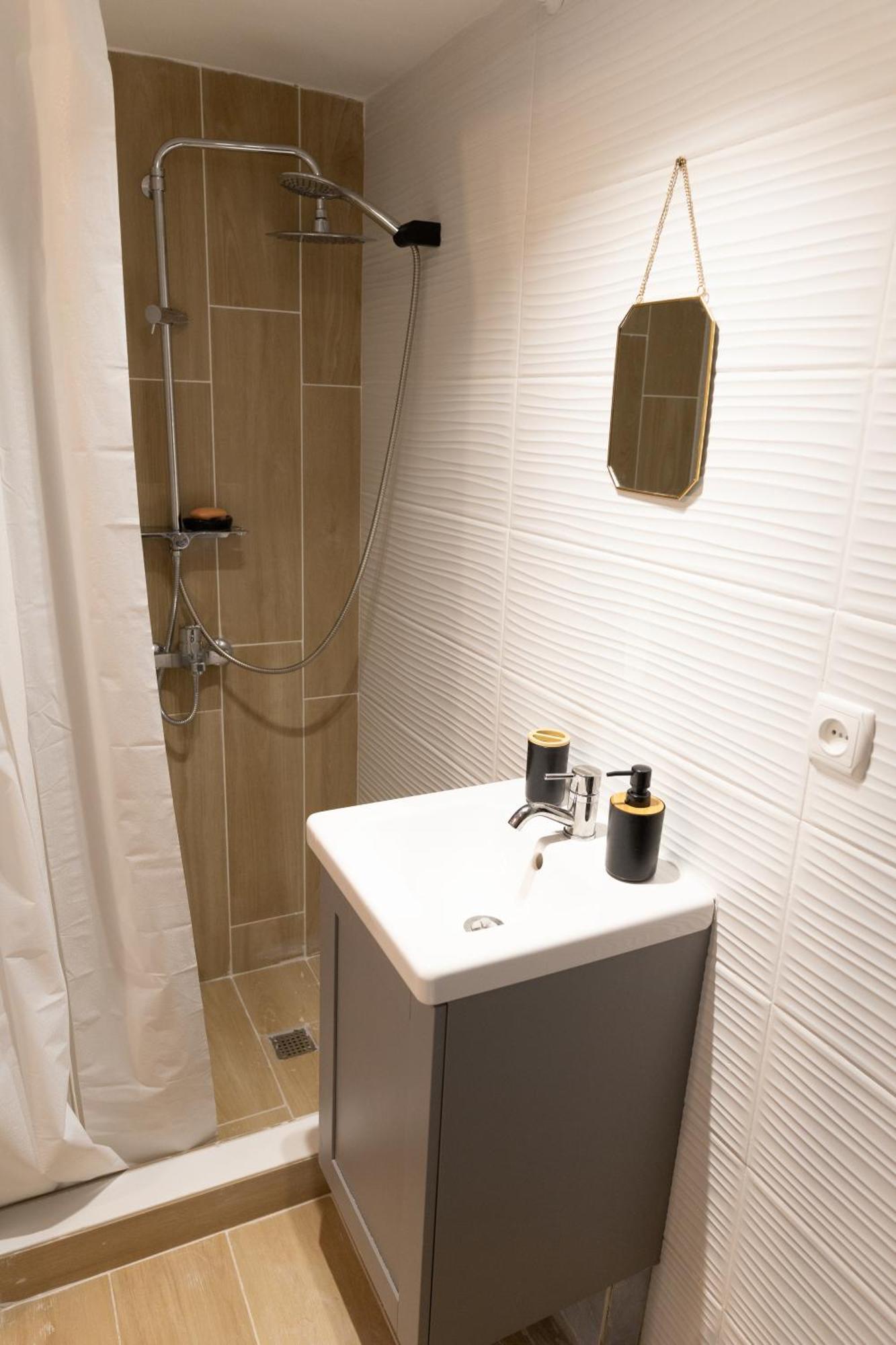 Nomad Sud Studios In Town Center Кахул Экстерьер фото