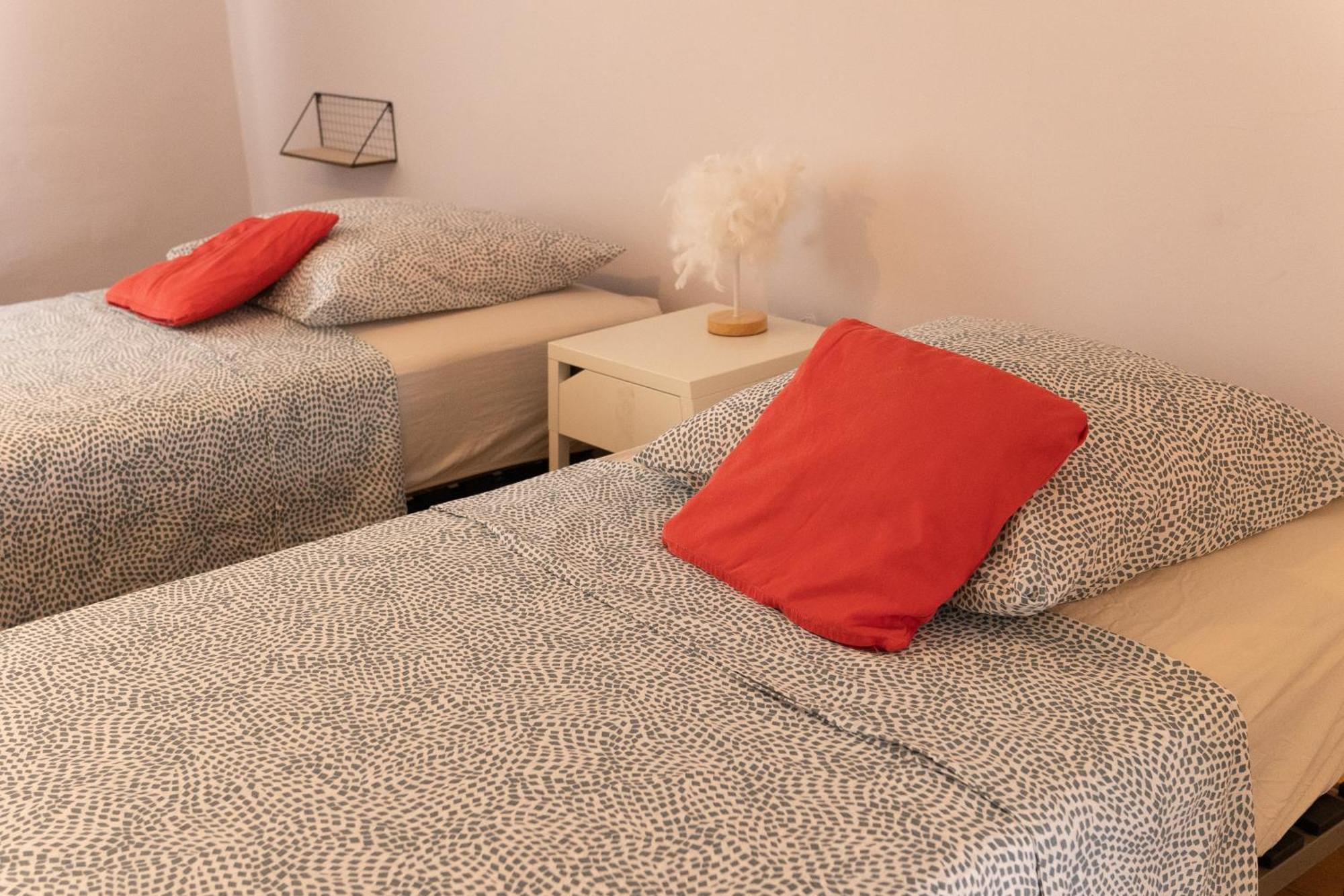 Nomad Sud Studios In Town Center Кахул Экстерьер фото